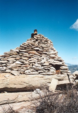 The HUGE cairn on Rincon Peak